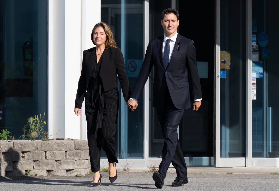 Canadian Pm Justin Trudeau Wife Sophie Grégoire Announce Separation